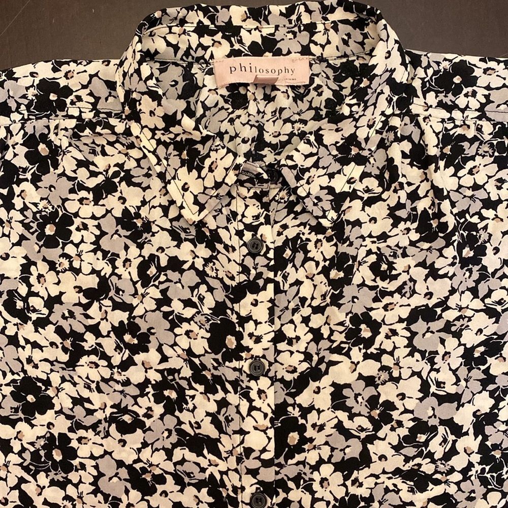 Philosophy Floral Button Front Collared Shirt Black/Beige Print Size SMALL